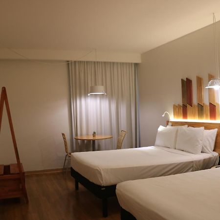 Hotel Nacional Inn Curitiba Santa Felicidade Екстер'єр фото