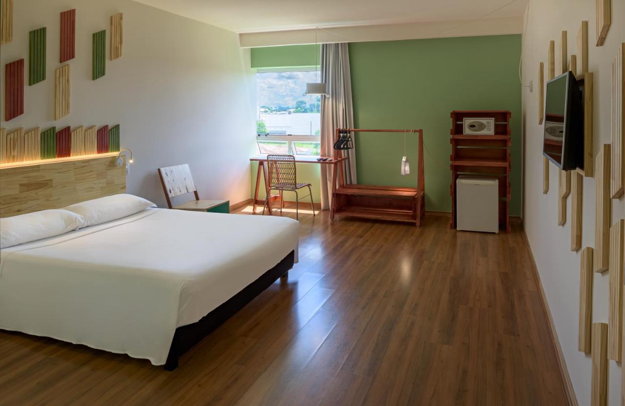 Hotel Nacional Inn Curitiba Santa Felicidade Екстер'єр фото