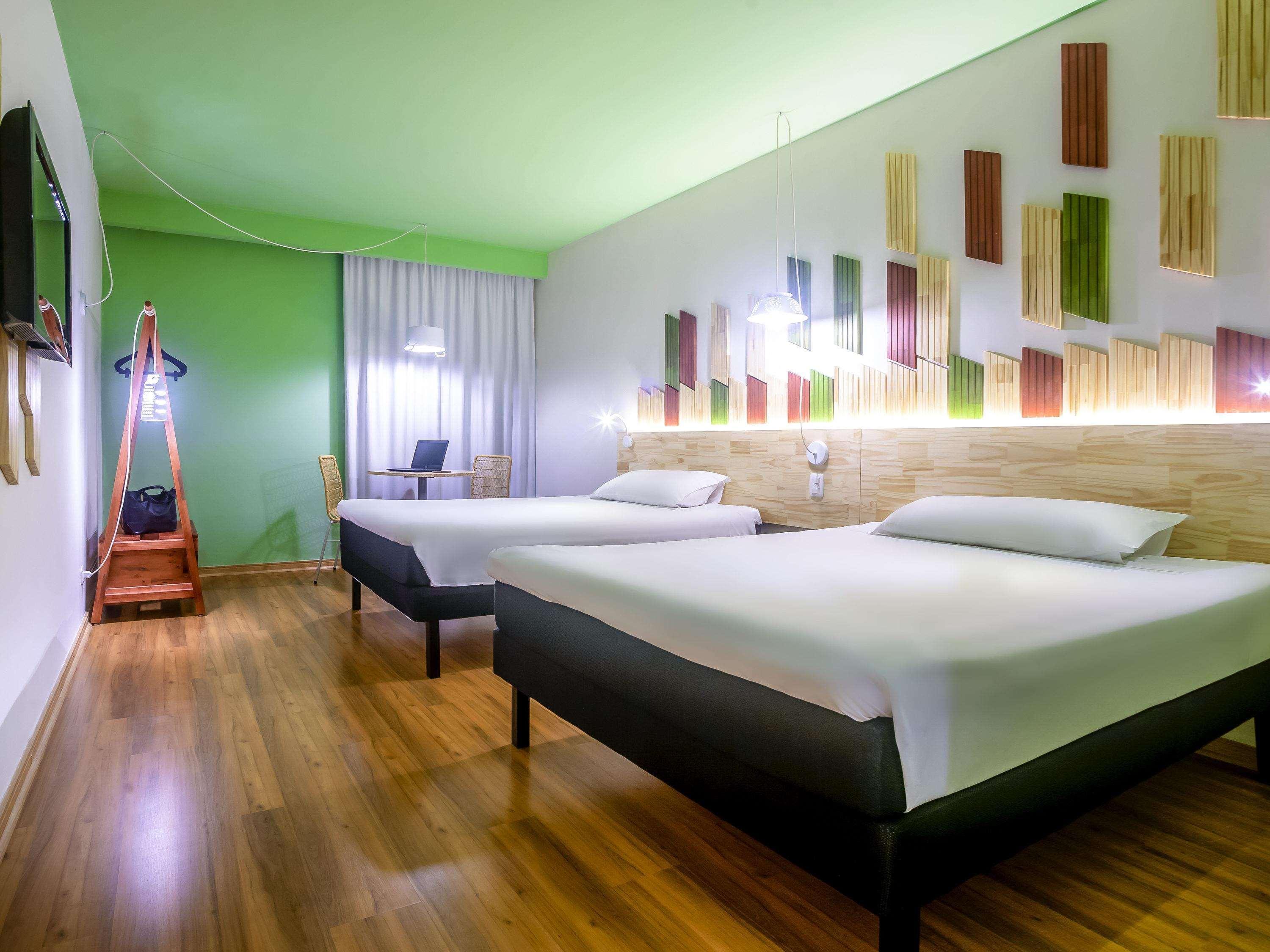 Hotel Nacional Inn Curitiba Santa Felicidade Екстер'єр фото