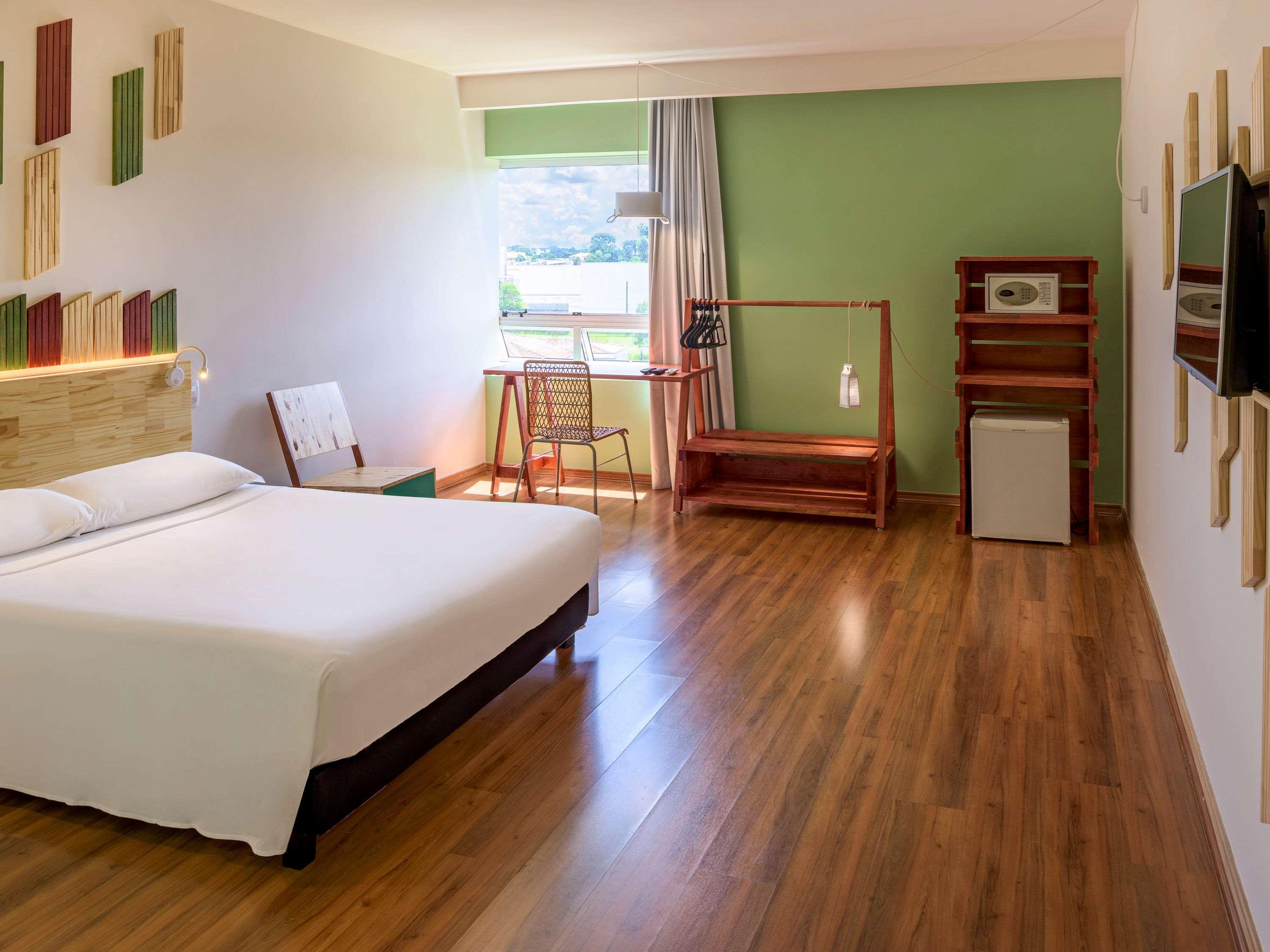 Hotel Nacional Inn Curitiba Santa Felicidade Екстер'єр фото