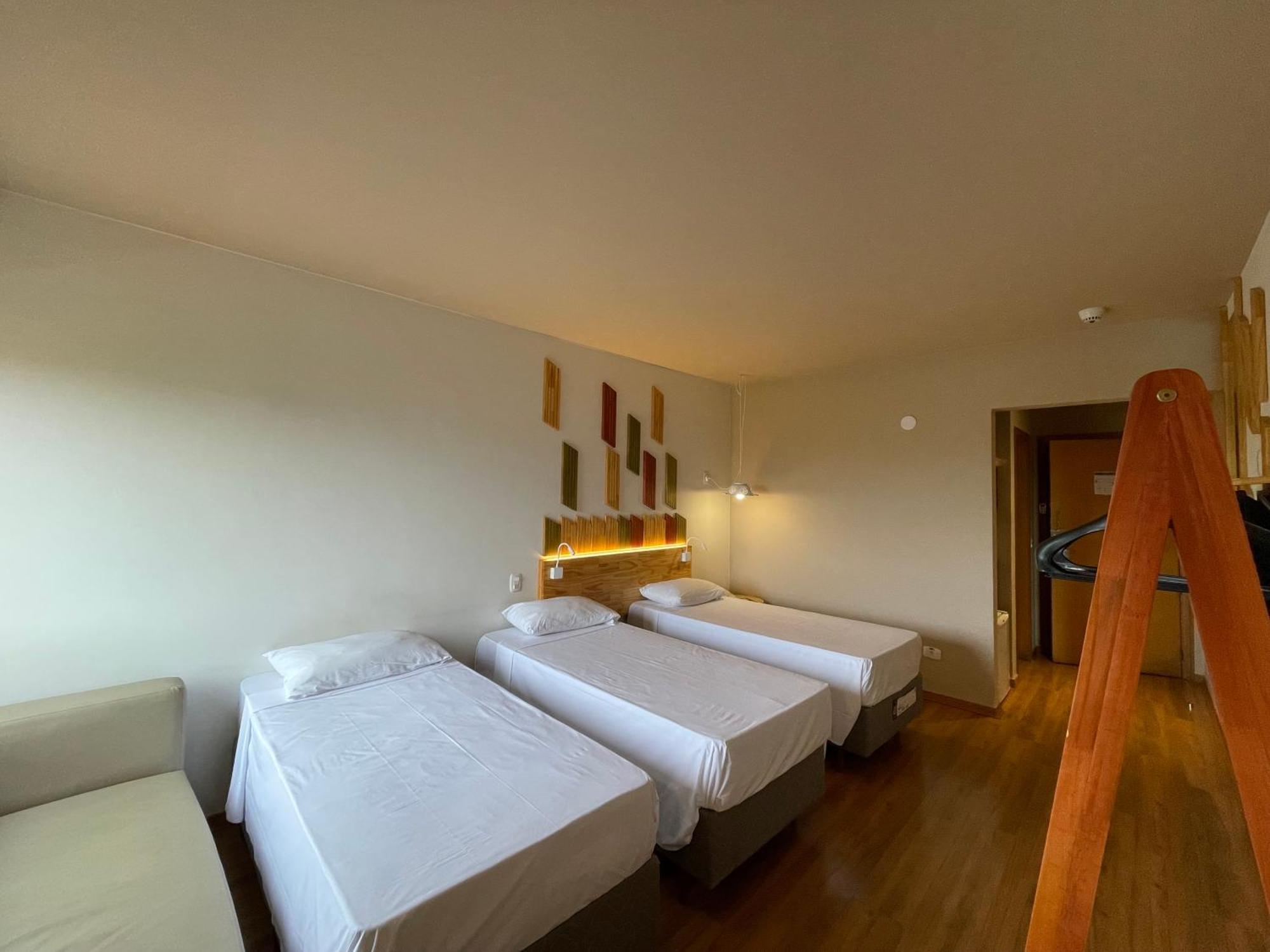 Hotel Nacional Inn Curitiba Santa Felicidade Екстер'єр фото